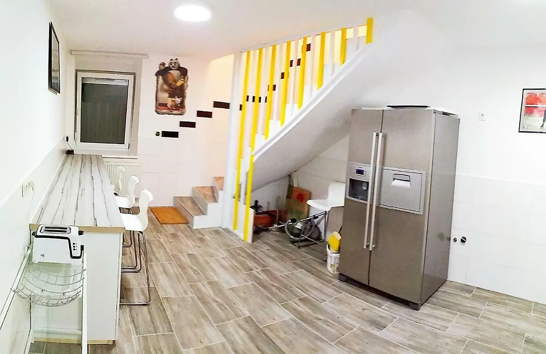 Smart Hotel Mini-1