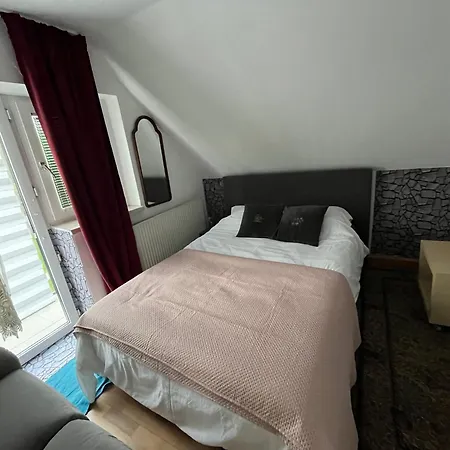 Lovely House For Relaxing Trips-2