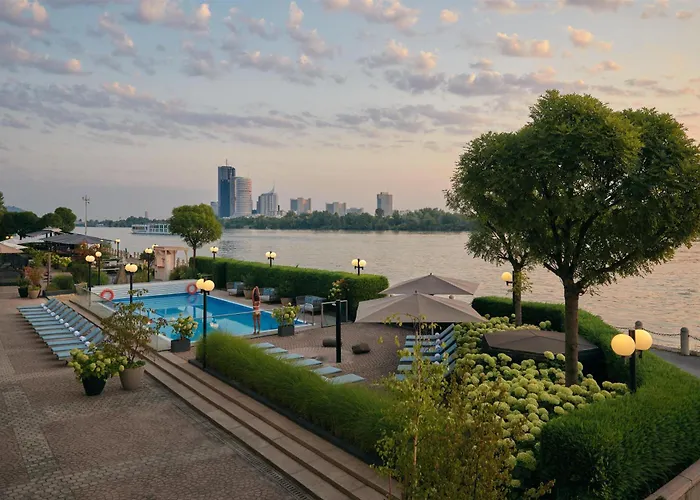 Hotel mit Pool: Hilton Vienna Waterfront